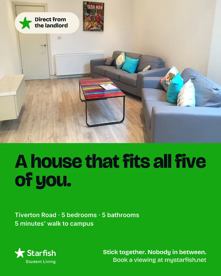 House post: a light living room with grey sofas, “A house that fits all five of you.”